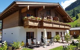 Hochalmbahnen Chalets Rauris 1-05 WE1 Maislaufeldweg 1h EG